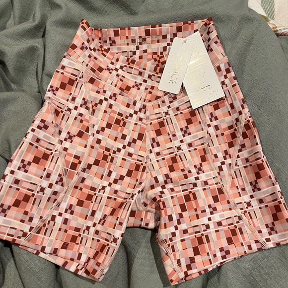 L*Space Active Set - Picture 3 of 9